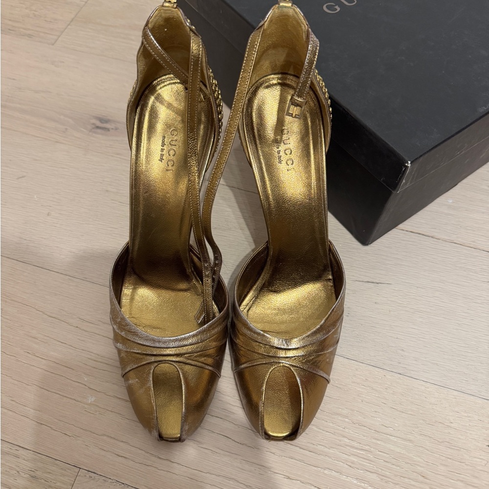 Gucci Burnished Gold Metallic Leather Studded Peep Toe Heels - Picture 10 of 10
